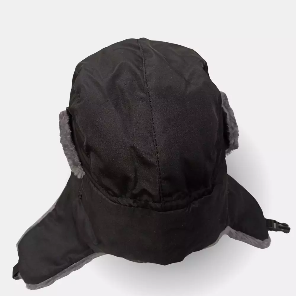 Шапка-ушанка черная