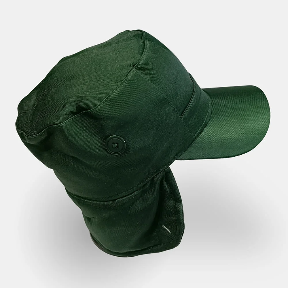 Кепка утеплённая зелёная